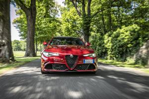 Alfa Romeo Giulia Quadrifoglio 2020 года  (WW)